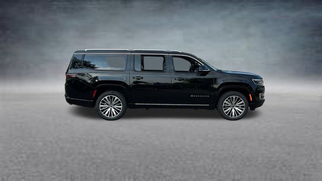 2025 Jeep Wagoneer L Series II Limited