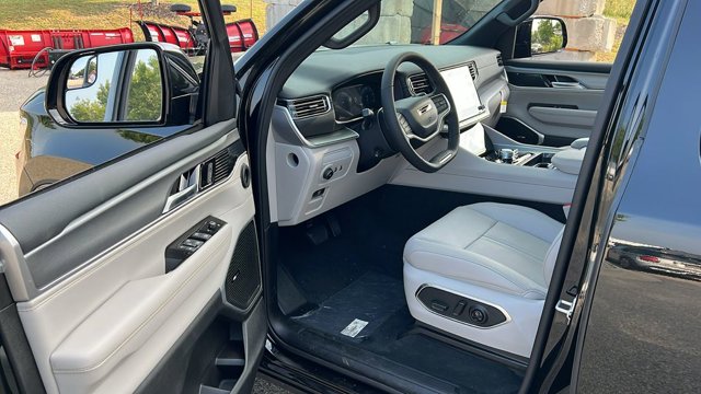 2025 Jeep Wagoneer L Series II Limited