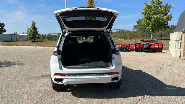 2025 Jeep Grand Cherokee Overland