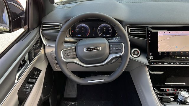 2025 Jeep Wagoneer L Series II Limited