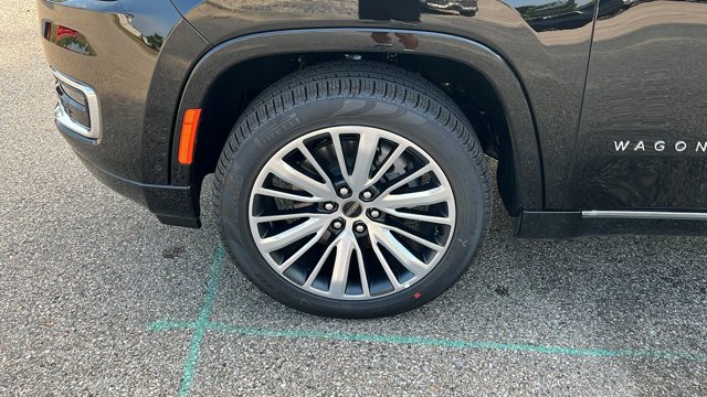 2025 Jeep Wagoneer L Series II Limited