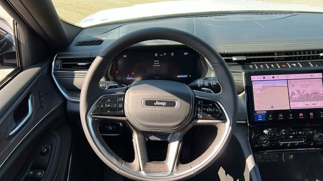 2025 Jeep Grand Cherokee Overland