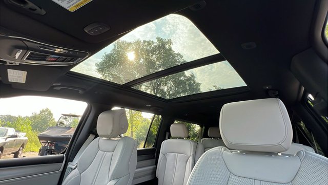 2025 Jeep Wagoneer L Series II Limited