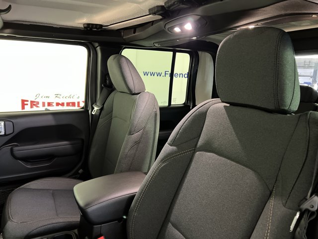 2026 Jeep Gladiator Sport S