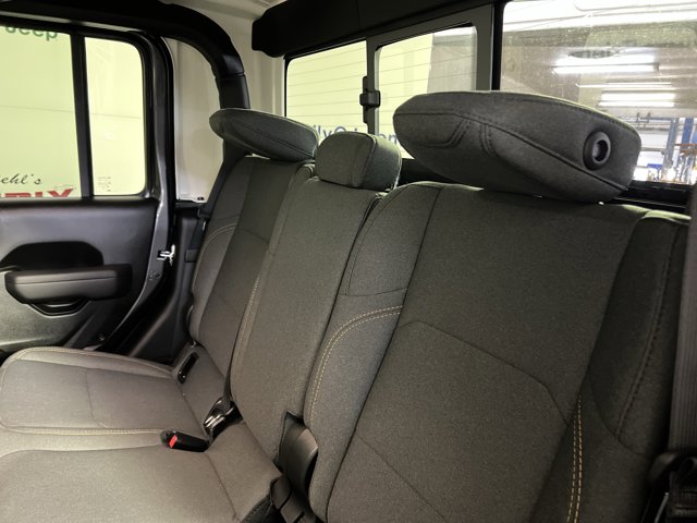 2026 Jeep Gladiator Sport S