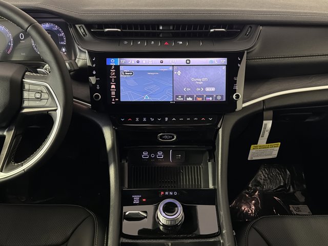 2026 Jeep Grand Cherokee Limited Reserve