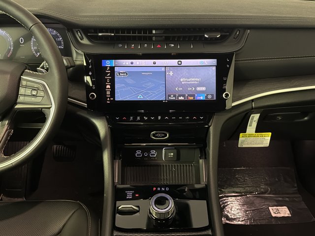 2026 Jeep Grand Cherokee Limited Reserve