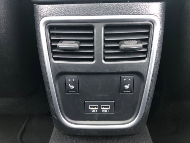 2023 Chrysler 300 Touring L