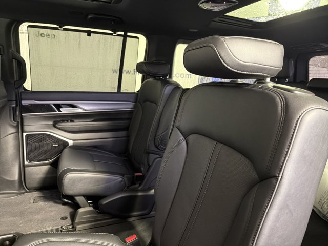 2026 Jeep Grand Wagoneer Limited Reserve