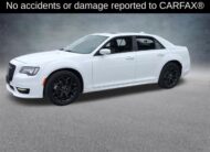 2023 Chrysler 300 Touring L