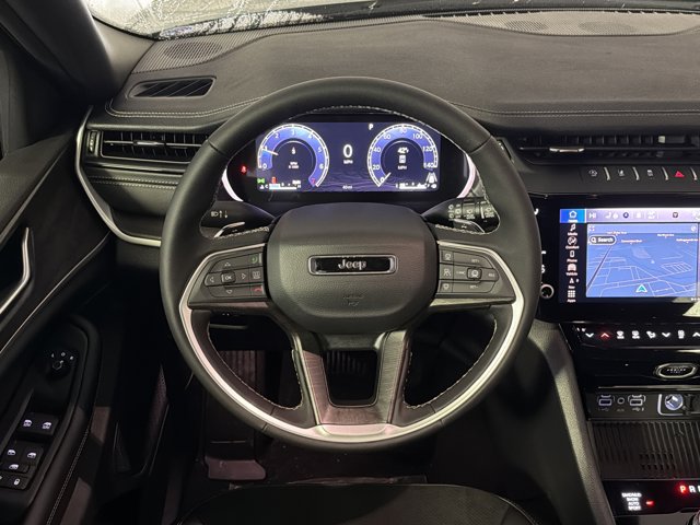 2026 Jeep Grand Cherokee L Laredo Altitude