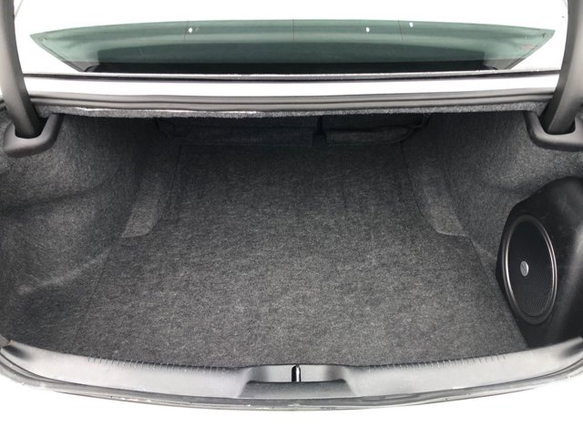 2023 Chrysler 300 Touring L