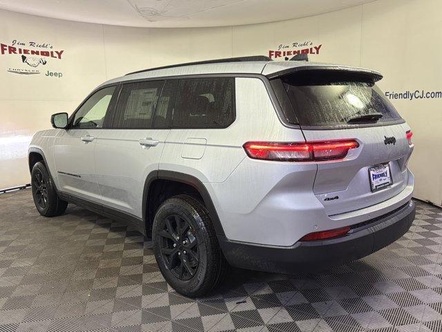 2026 Jeep Grand Cherokee L Laredo Altitude