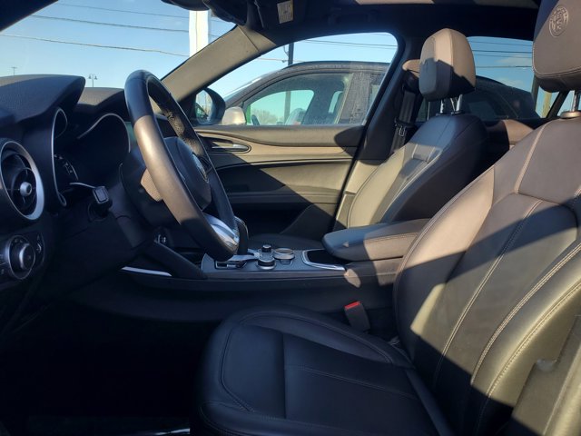 2023 Alfa Romeo Stelvio Ti