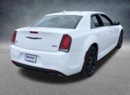 2023 Chrysler 300 Touring L