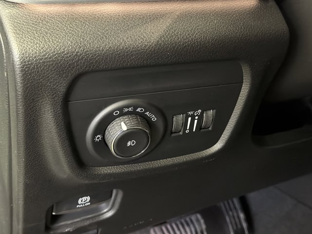 2026 Jeep Grand Cherokee L Limited Reserve