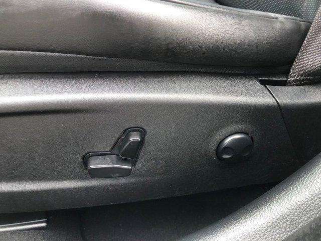 2023 Chrysler 300 Touring L