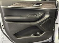 2026 Jeep Grand Cherokee L Laredo Altitude