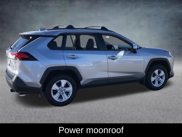 2019 Toyota RAV4 Hybrid XLE