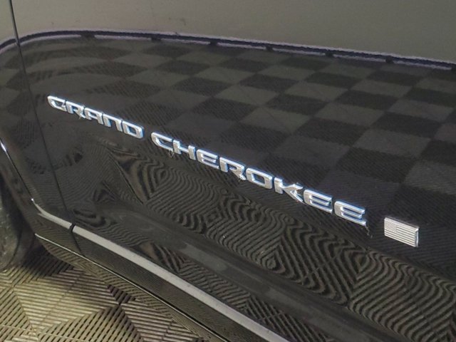 2022 Jeep Grand Cherokee 4xe Overland