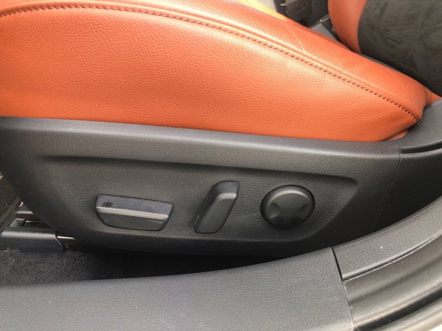 2024 Mazda Mazda3 Hatchback 2.5 Carbon Turbo