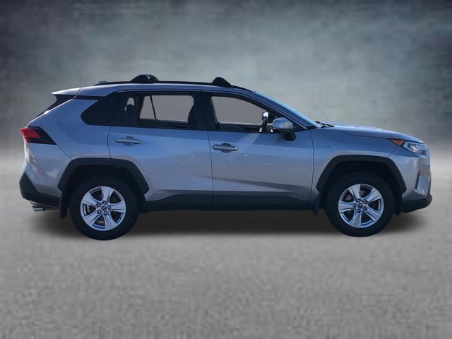 2019 Toyota RAV4 Hybrid XLE