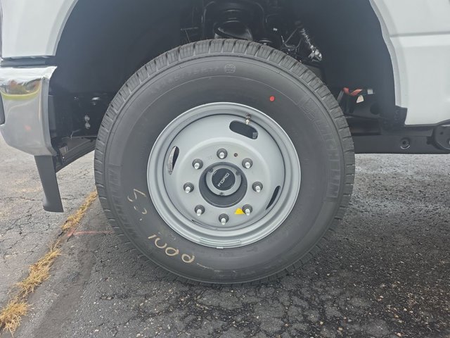 2026 Ford Super Duty F-350 DRW XLT