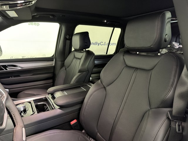 2026 Jeep Grand Wagoneer Limited Altitude