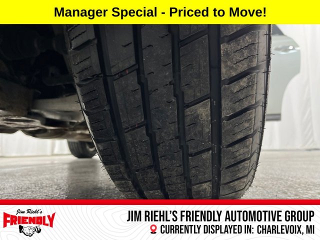 2018 Nissan Pathfinder SV