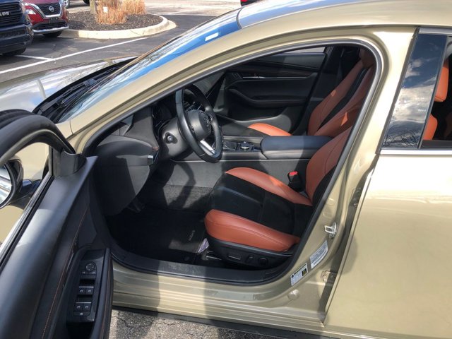 2024 Mazda Mazda3 Hatchback 2.5 Carbon Turbo