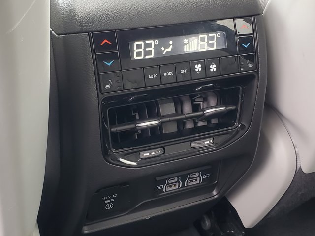 2022 Jeep Grand Cherokee 4xe Overland