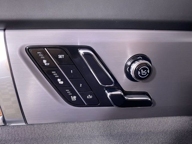 2026 Cadillac VISTIQ Premium Luxury