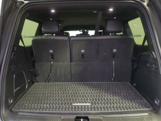 2024 Jeep Wagoneer Base