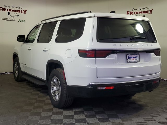 2024 Jeep Wagoneer Base