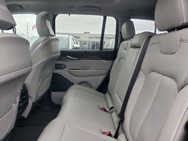 2022 Jeep Grand Cherokee 4xe Overland