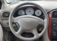 2006 Chrysler Town & Country SWB Base