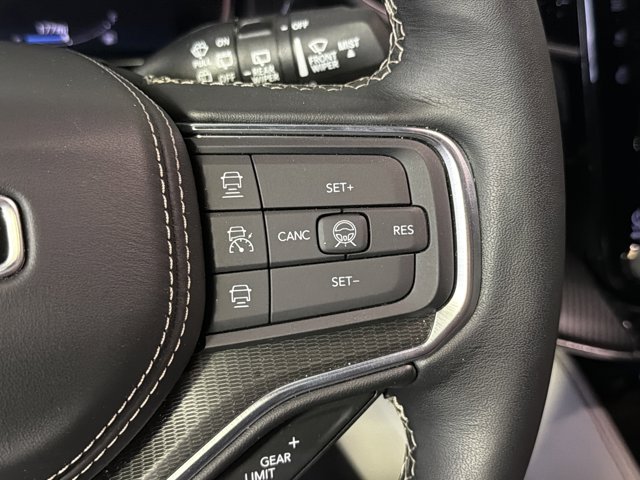 2026 Jeep Grand Wagoneer Summit Obsidian