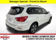 2018 Nissan Pathfinder SV