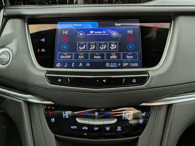 2026 Cadillac XT5 AWD Sport