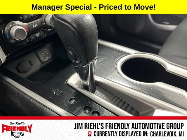 2018 Nissan Pathfinder SV