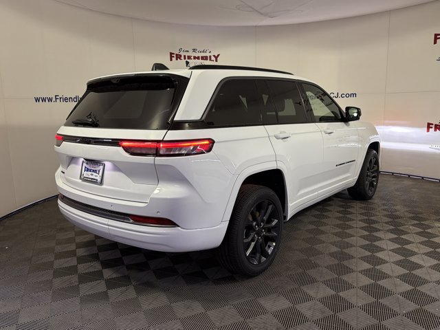 2026 Jeep Grand Cherokee Limited Reserve