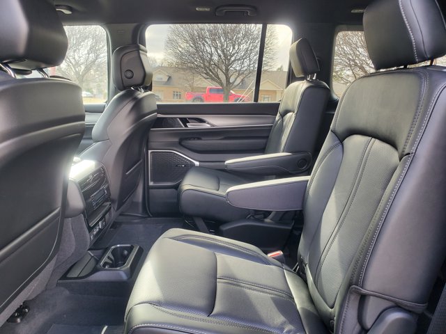 2026 Jeep Grand Wagoneer Limited Altitude