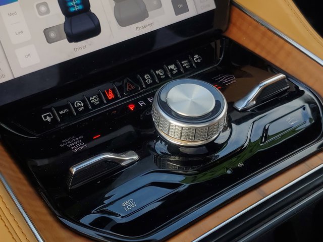 2024 Jeep Grand Wagoneer L Series III