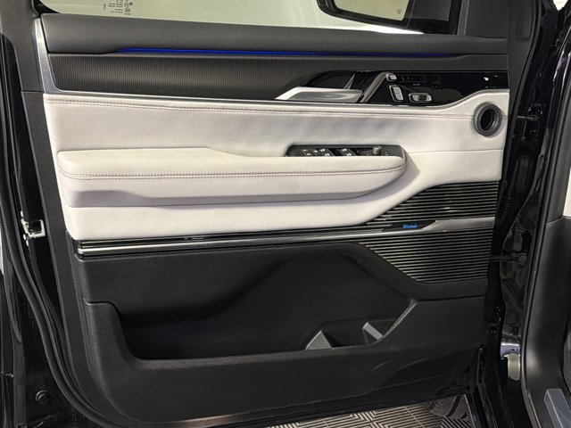 2026 Jeep Grand Wagoneer Summit Obsidian