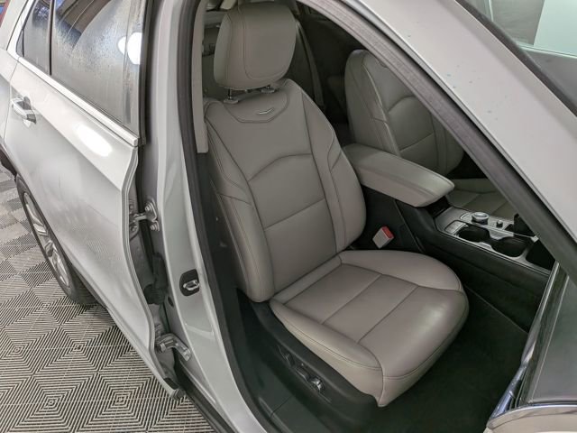 2020 Cadillac XT4 FWD Premium Luxury