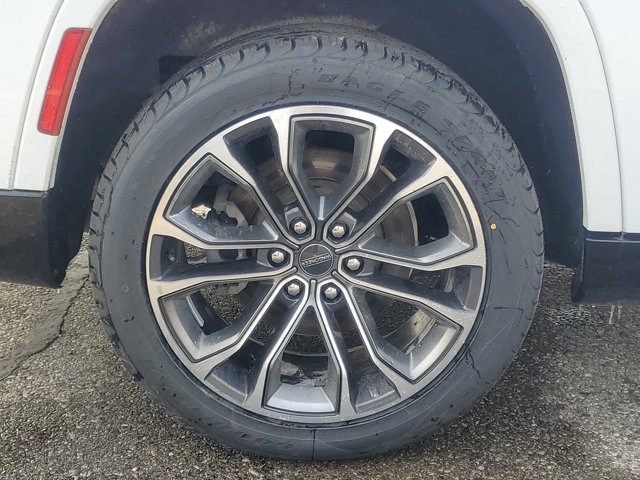 2024 Jeep Grand Wagoneer L Series III