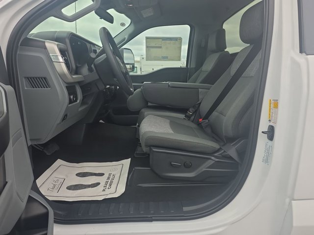 2026 Ford Super Duty F-350 DRW XLT