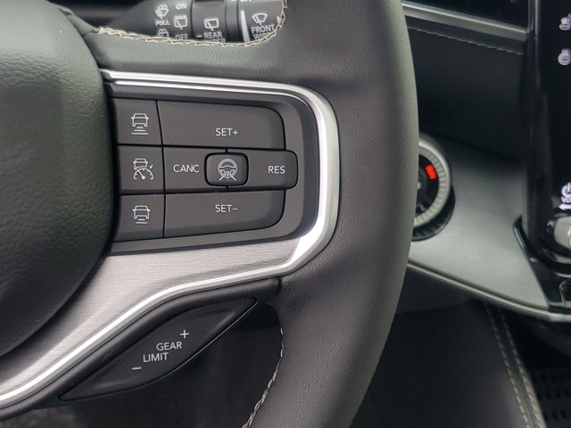 2026 Jeep Grand Wagoneer Limited Reserve