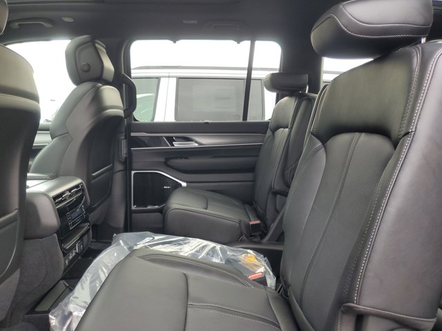 2026 Jeep Grand Wagoneer Limited Reserve