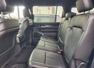 2024 Jeep Wagoneer Base